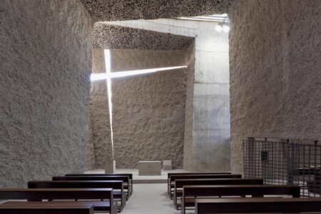 Iglesia del Santísimo Redentor de Las Chumberas. Fernando Menis. Arquitectura religiosa