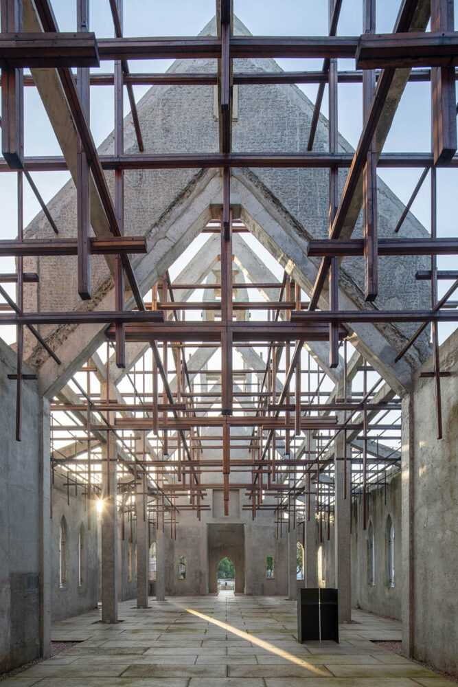 The Old Chaple. O-office Architects. Arquitectura religiosa