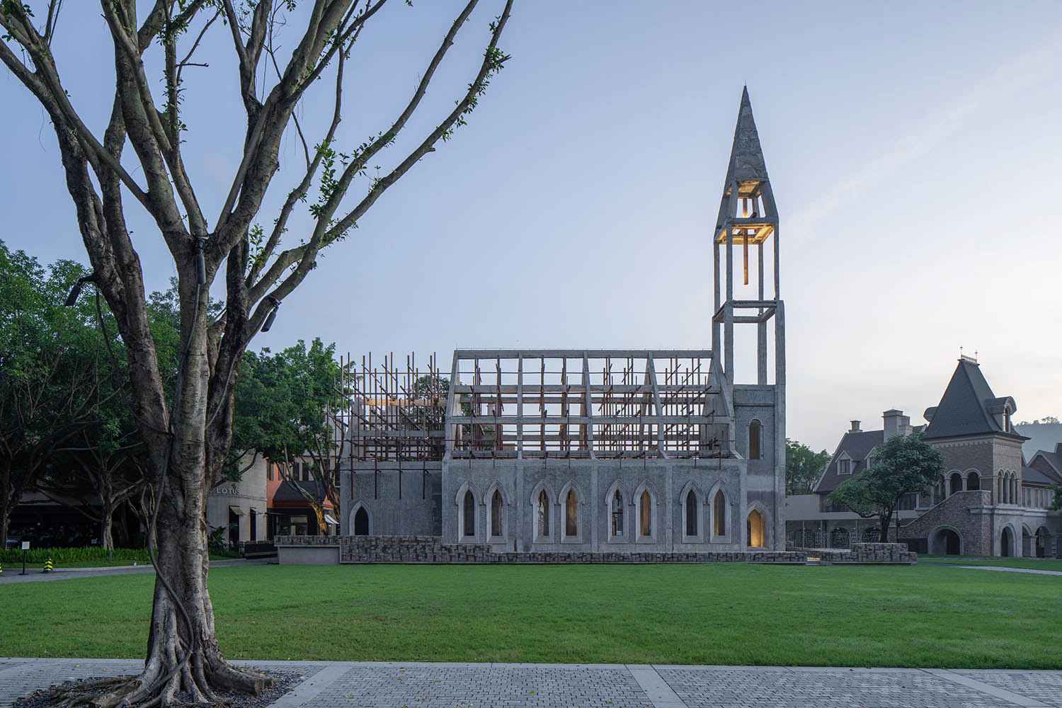 The Old Chaple. O-office Architects. Arquitectura religiosa