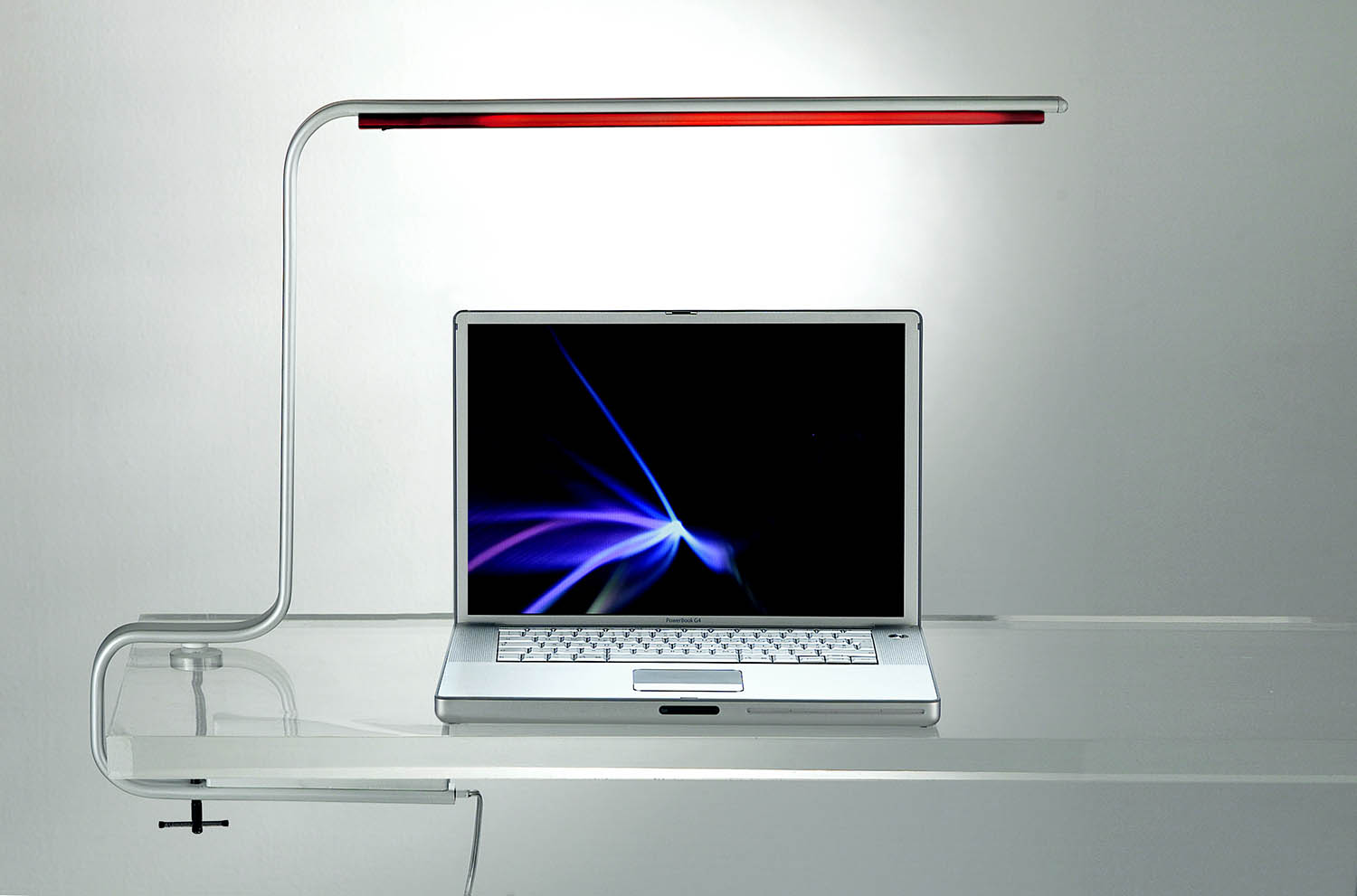 Oneline. Ora Ïto. Artemide
