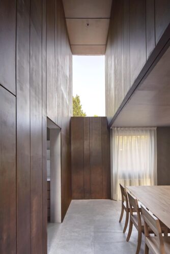 Gallery House. Rául Sánchez Arquitectos. Foto: © José Hevia