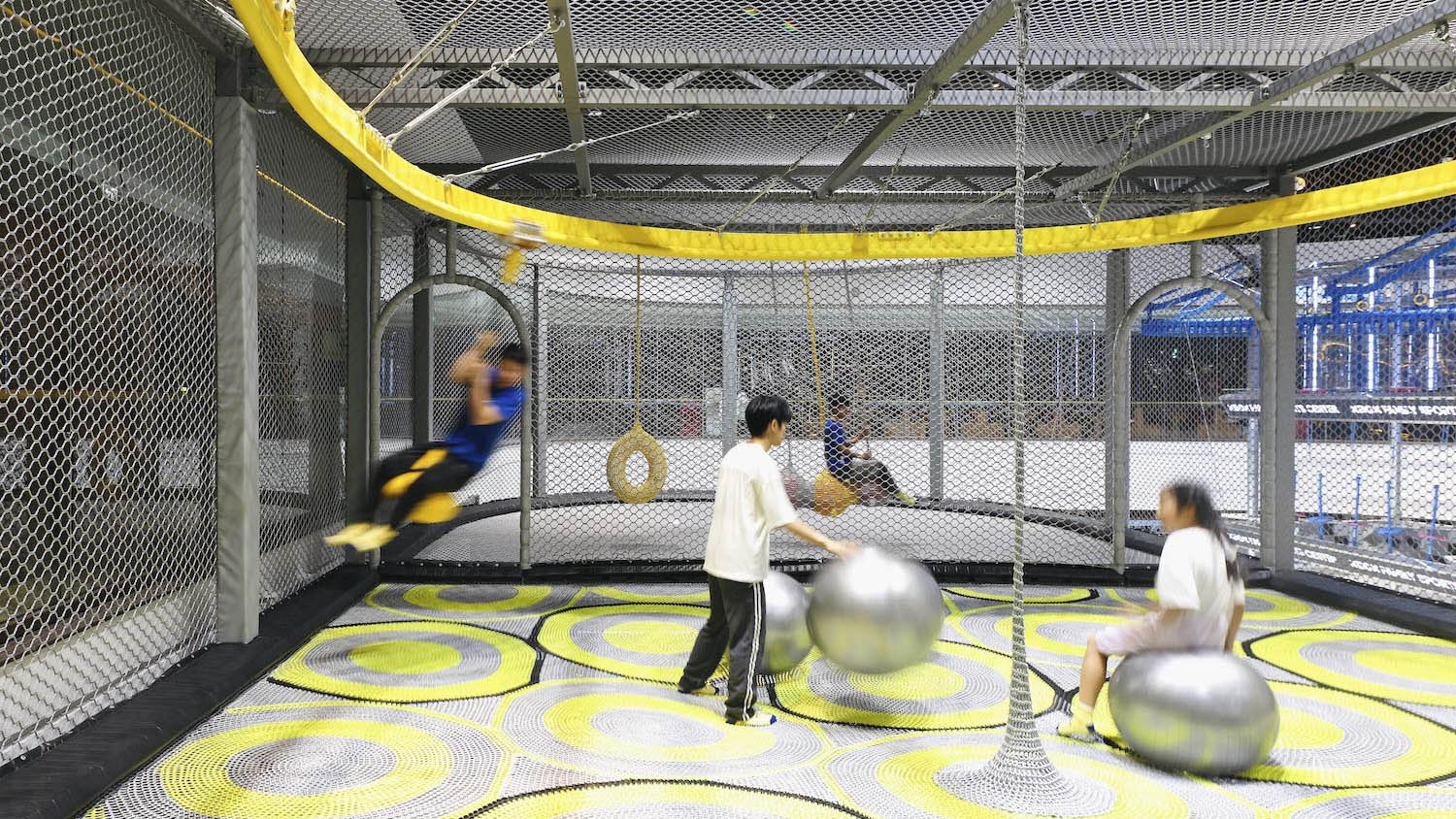XBOX Family Sports Center. Fun Connection