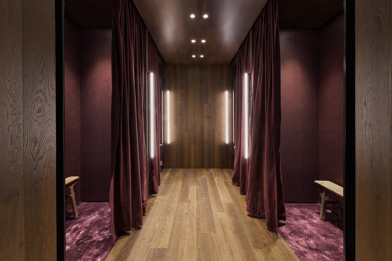Zara, AIM Architecture