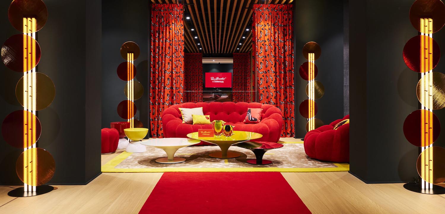 Pedro Almodóvar, Roche Bobois