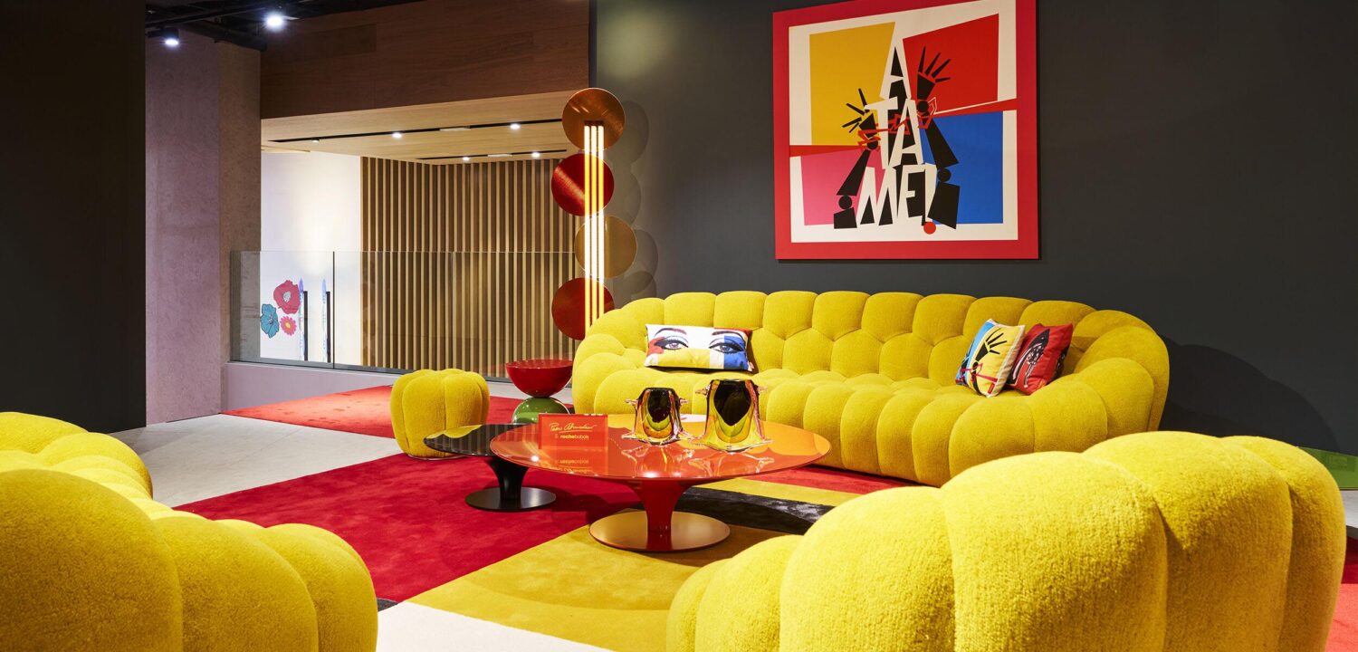 Pedro Almodóvar, Roche Bobois