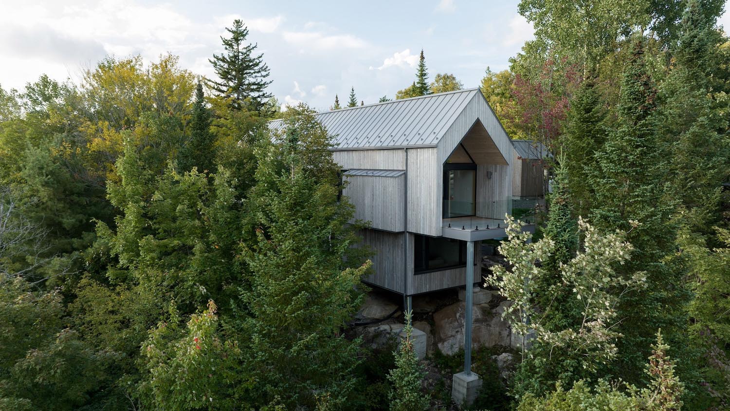 refugio de montaña, arquitectura sostenible