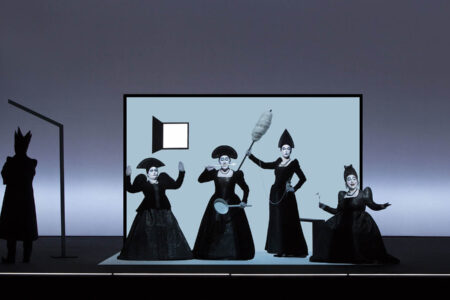 Pushkin's Fairy Tales. Robert Wilson. Foto: © Lucie Jansch