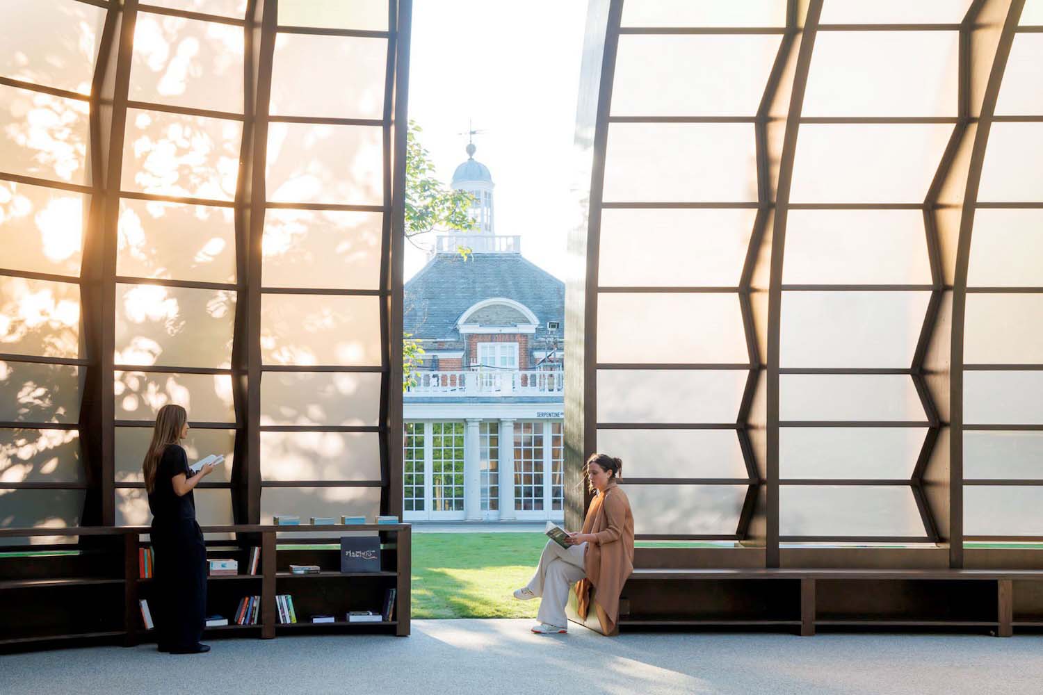 A Capsule in Time. Serpentine Pavilion. Marina Tabassum