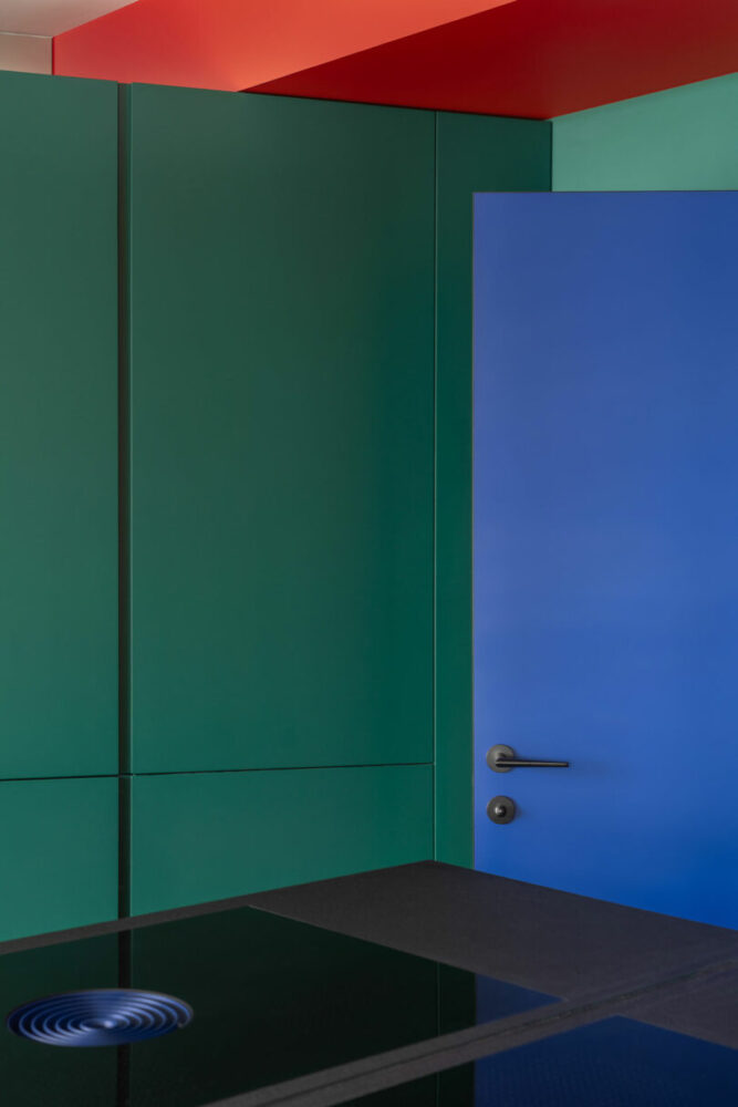 Metric Bureau, The Apartment with a Lizard, arquitectura surrealista, casa surrealista