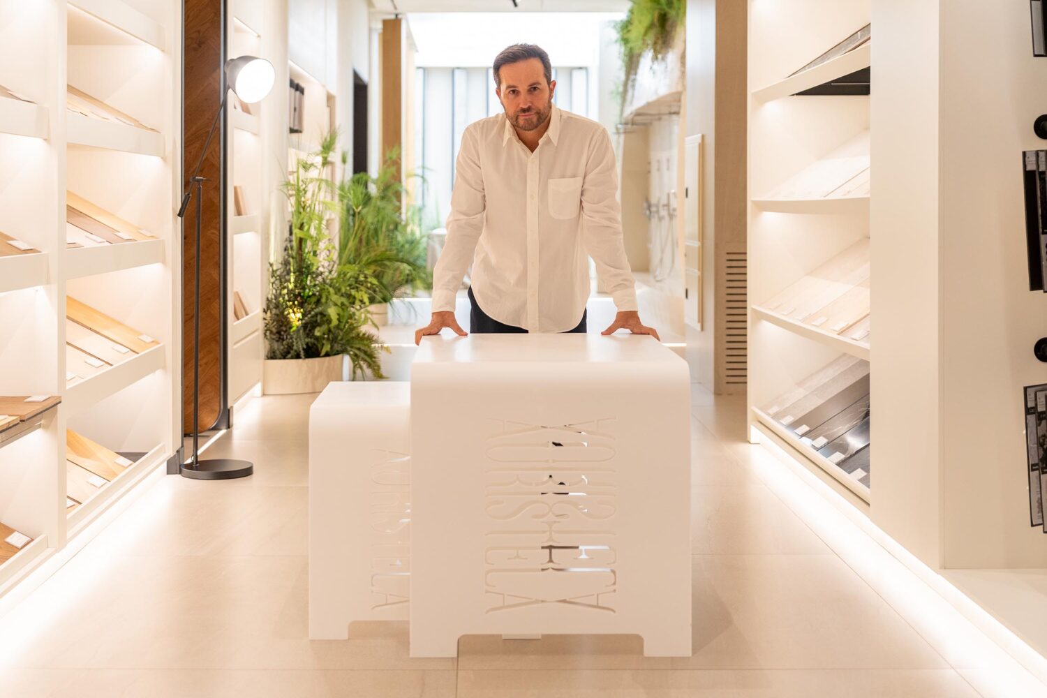 Mensa Table. Cuarto Interior. Krion. Porcelanosa