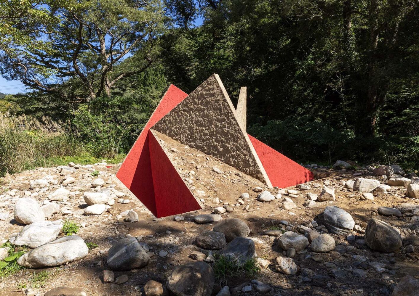 Shrine of Triskele, Hajime Yoshida, land art