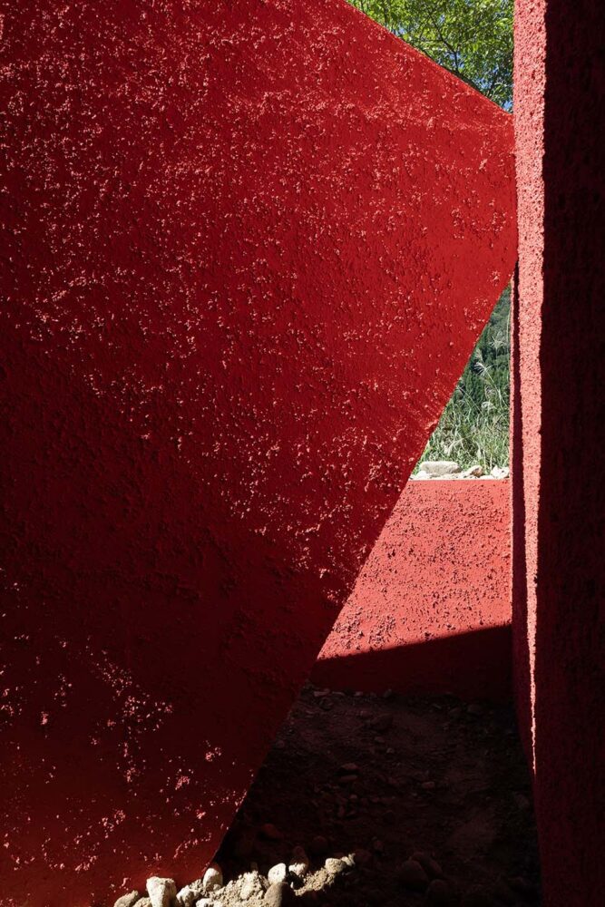 Shrine of Triskele, Hajime Yoshida, land art