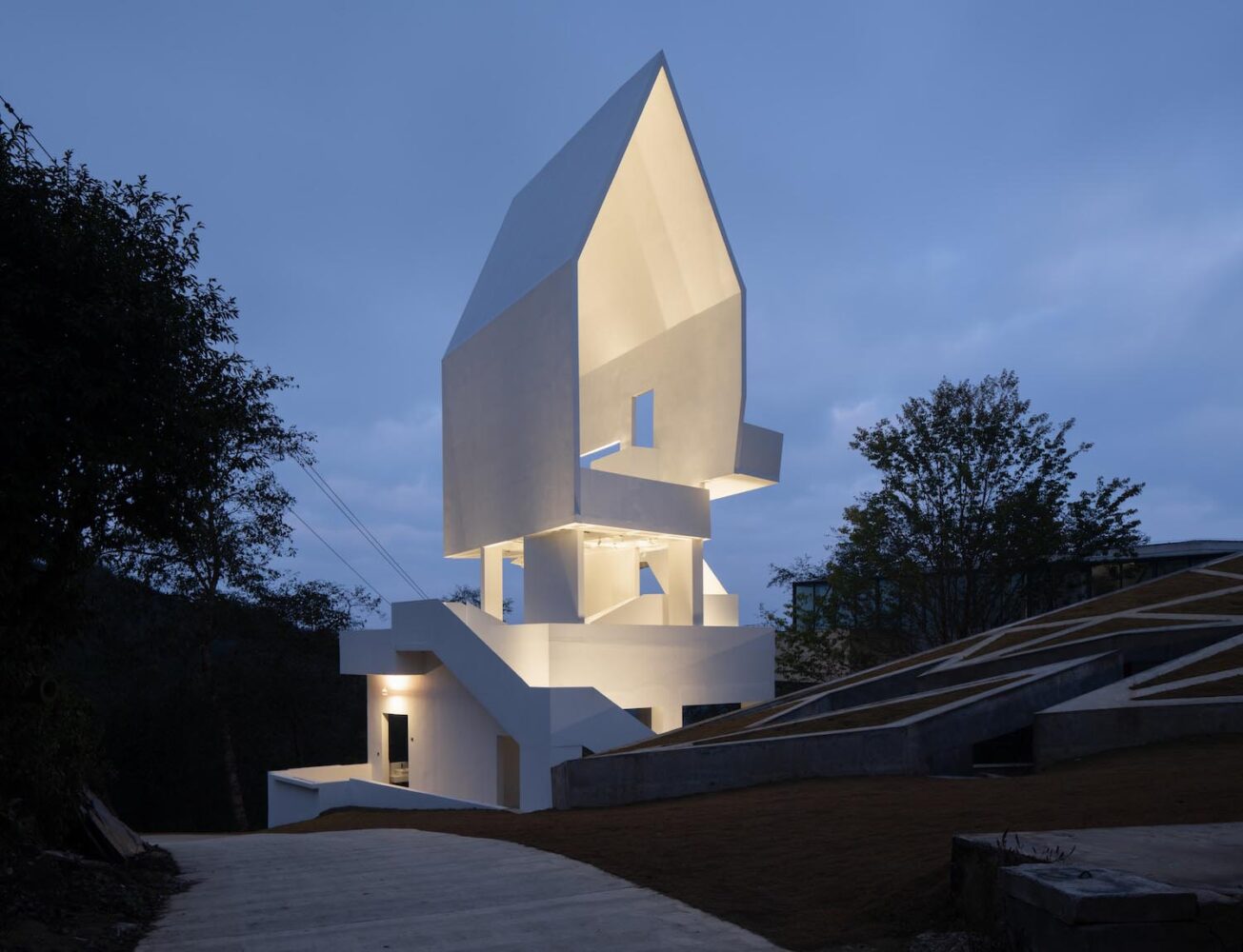 Flying Bird Art Gallery, Kong Shiangwei Studio