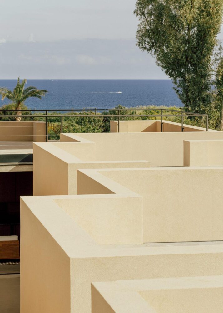Patio House, Solum Studio, laberinto, mar de Siracusa