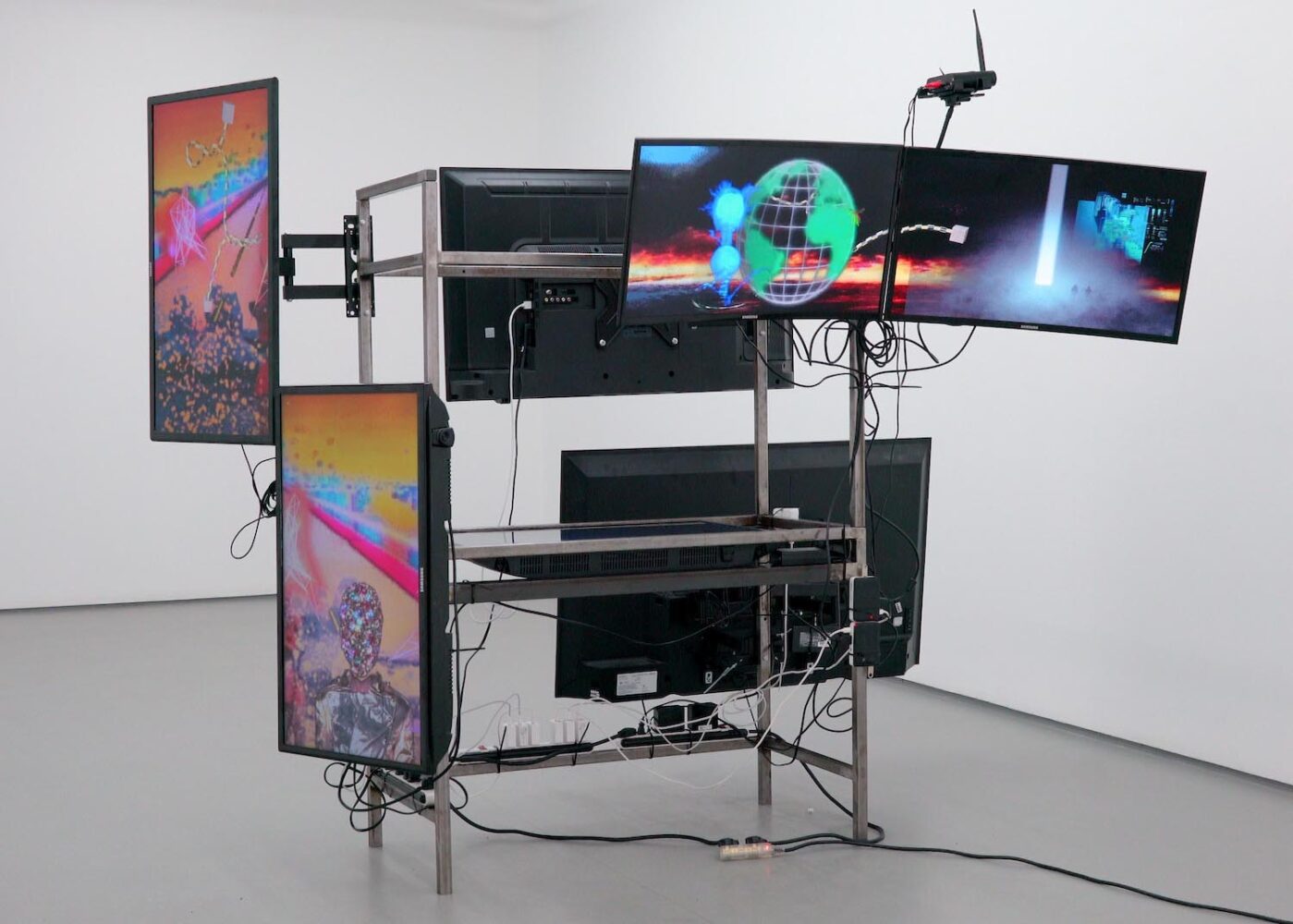 Geoffrey Pugen, docuficción, arte digital