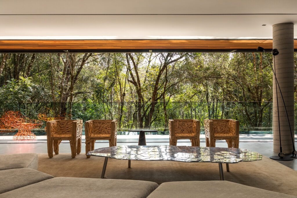 Edra,Casa 17-JB, arquitectura brutalista, Luiz Volpato