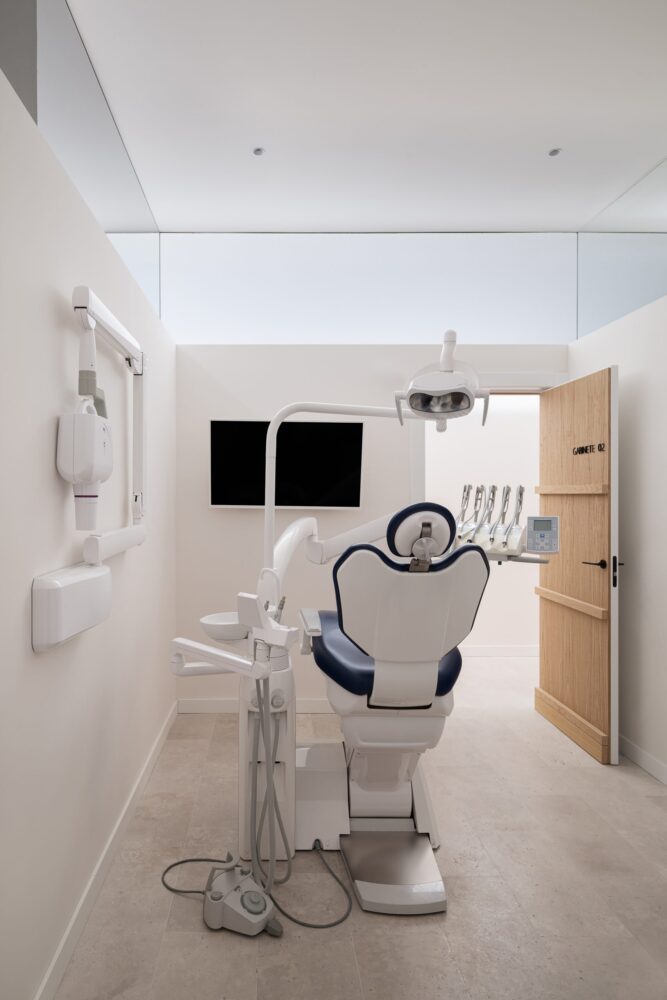 murillo arquitectos -clínica dental Urgel-Valladolid gabinete