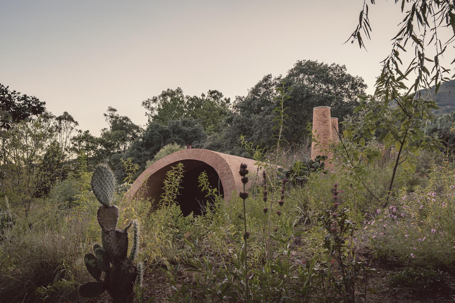 Casa de Barro, Goma Arquitectura, cueva