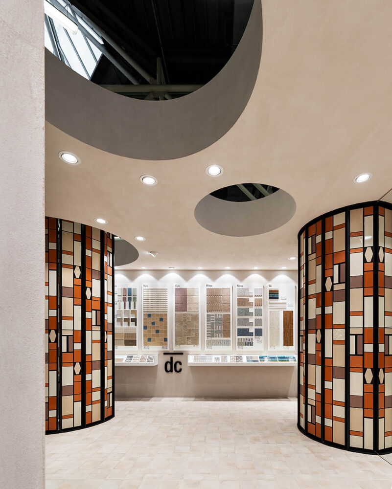 Ecos de la Tierra. Héctor Ruiz Velázquez. Decocer 2025. Foto: © Nacho Uribe