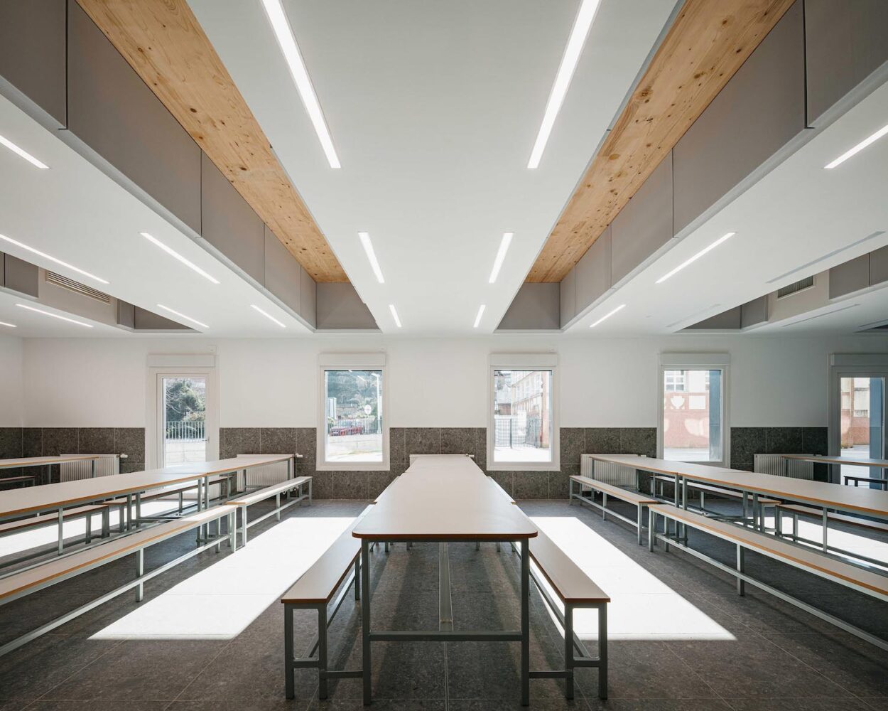 Gres Aragón Faveker, BAT Architecture, IES