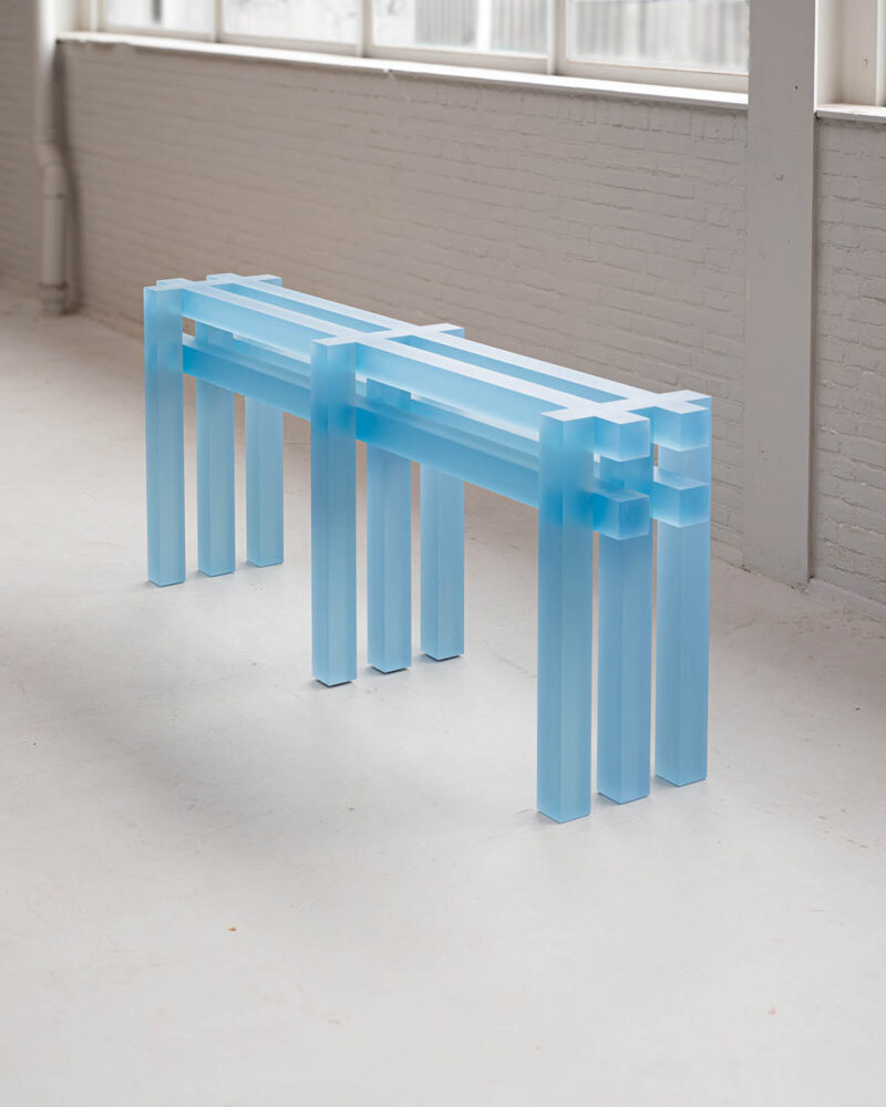 Tralucid console. Laurids Gallee. Objects with Narratives