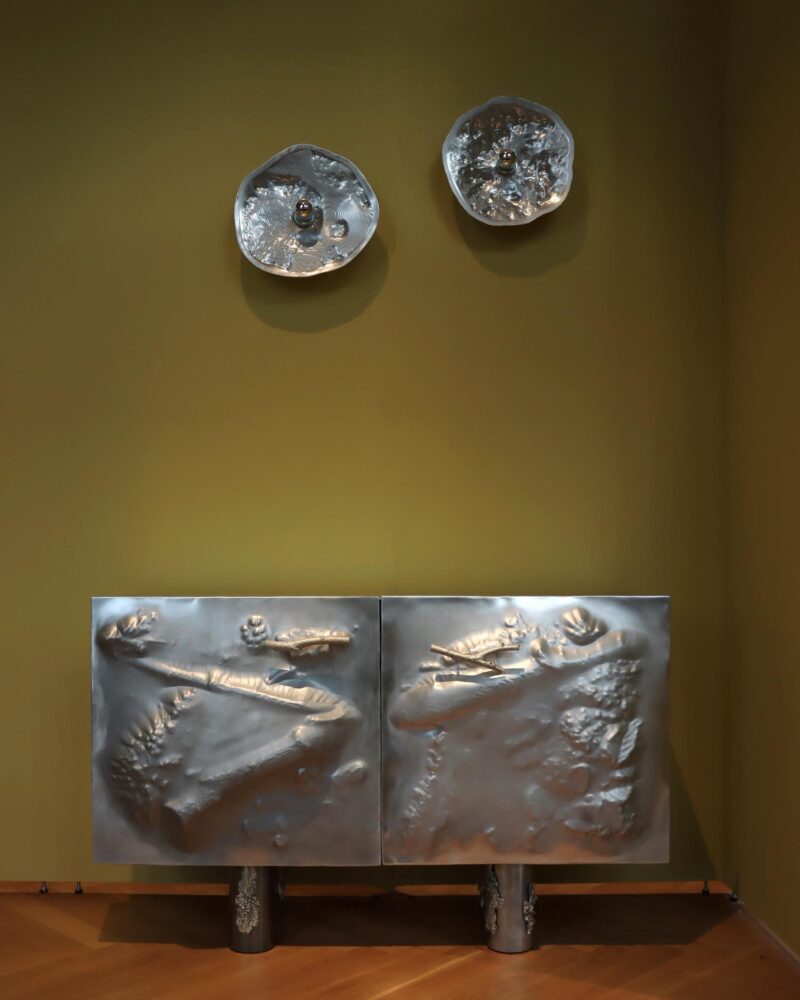 Fragile Inner, tecnología, brazo robótico