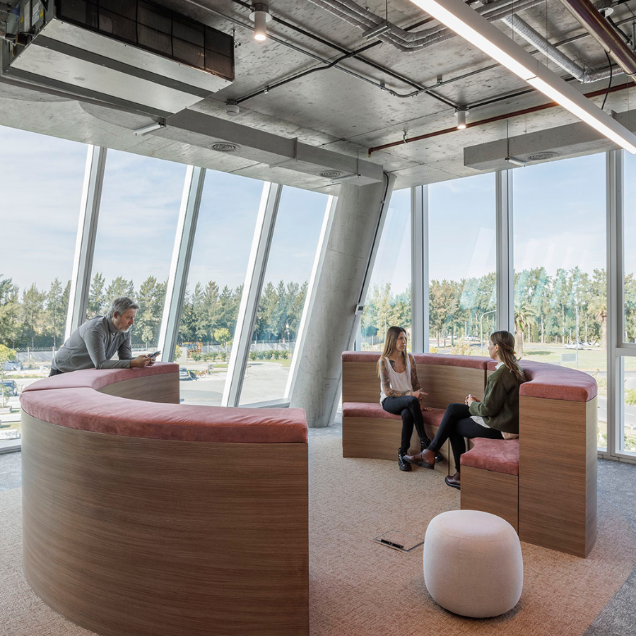 Diseño y arquitectura por Contract Workplaces