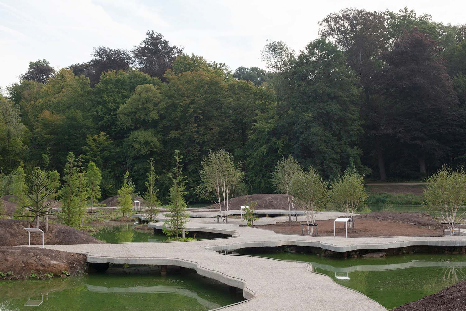 Jardín botánico de Meise, islas y Gijs Van Vaerenbergh