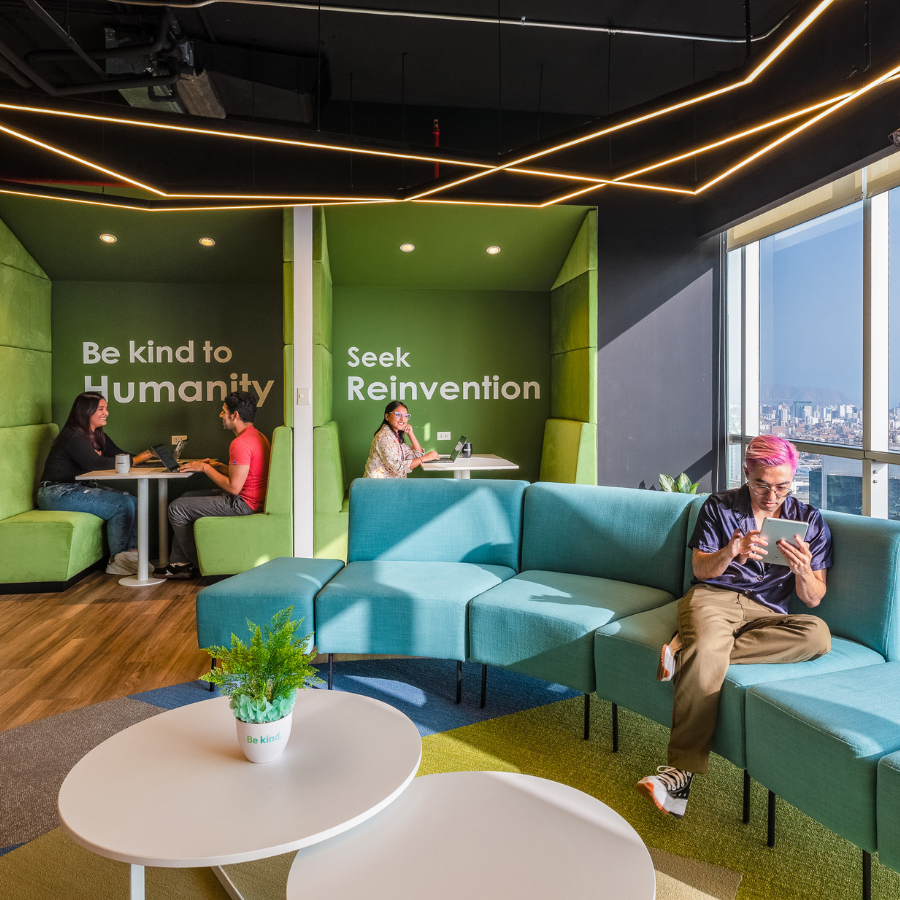 Diseño y arquitectura de las oficinas de Globant Perú por Contract Workplaces