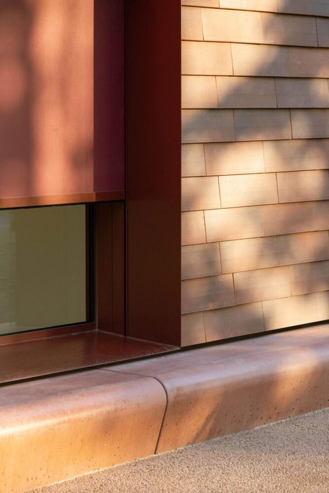 Kinder Rain, AACM, guardería