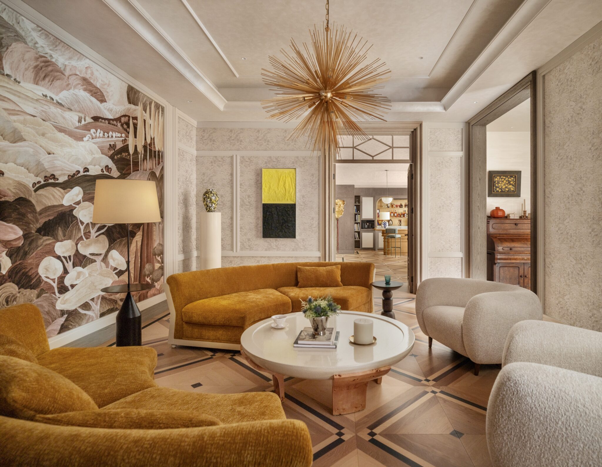 The parquet flooring pattern in the round-table reception area is an original design by P&H, inspired by the orderly structure of British grid patterns.