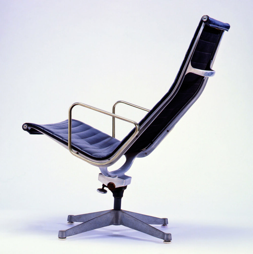 Aluminium Chair. Charles Eames