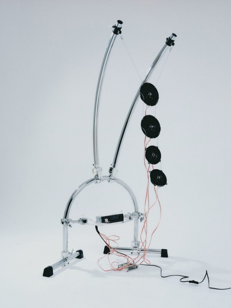 Moneo Brock, Peso y Presencia, _2B space to be