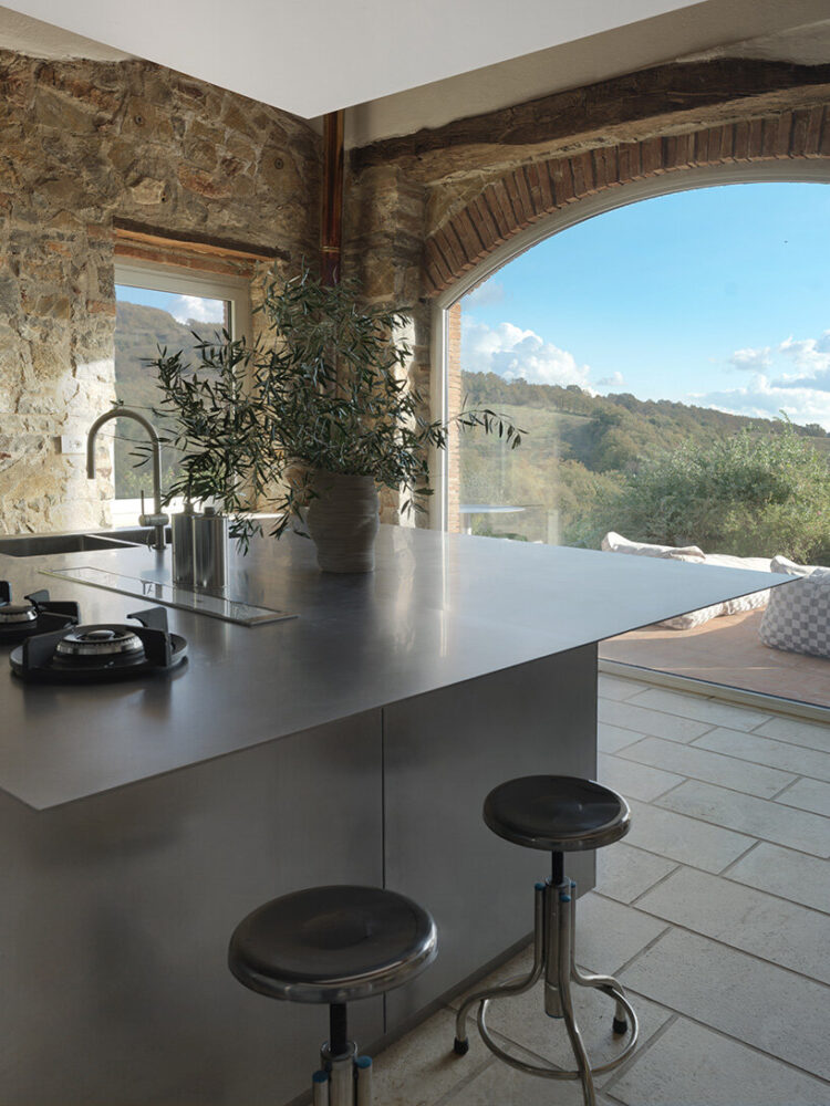 Toscana, Crosby Studios, Harry Nuriev