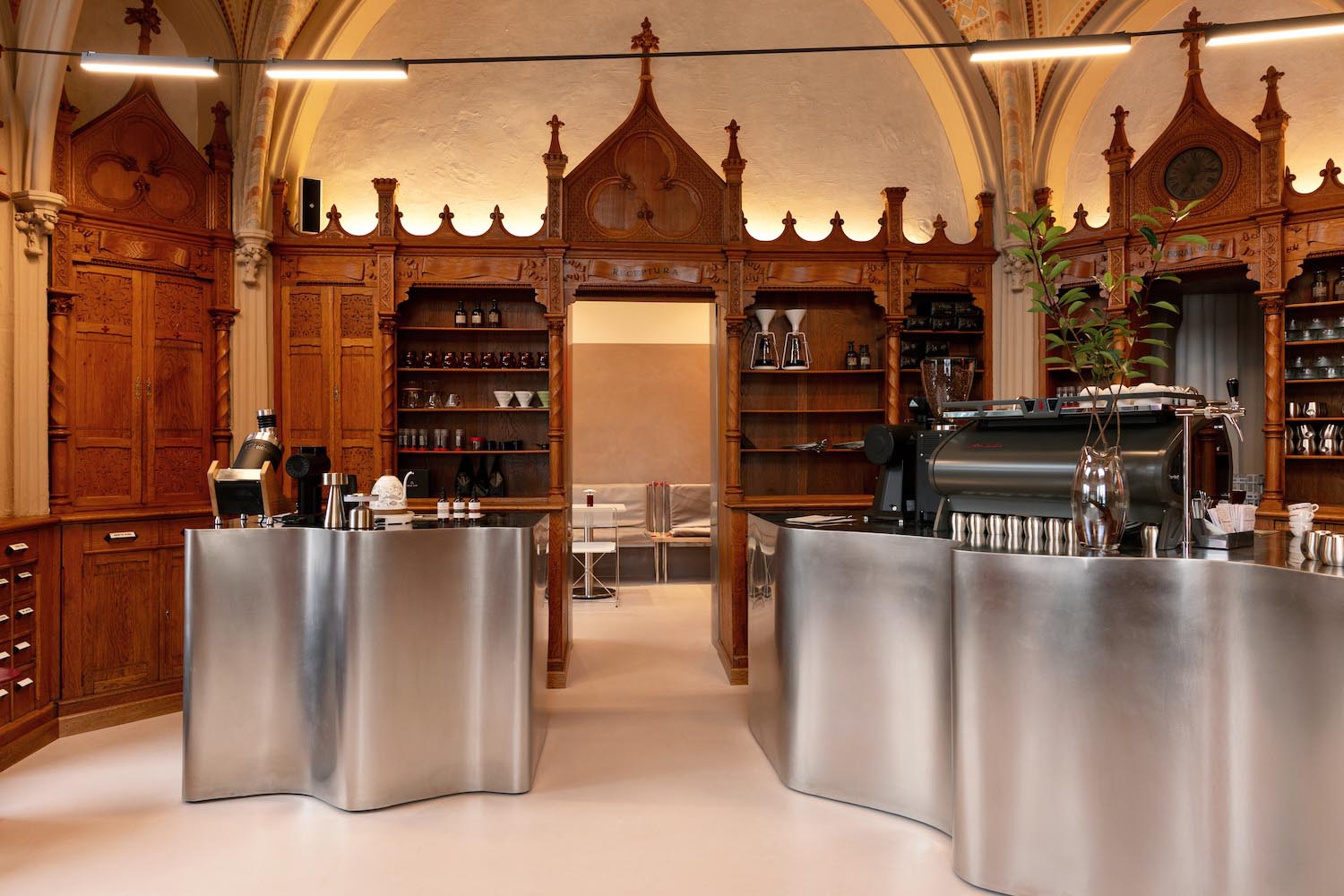 café de especialdiad, botica, laboratorium