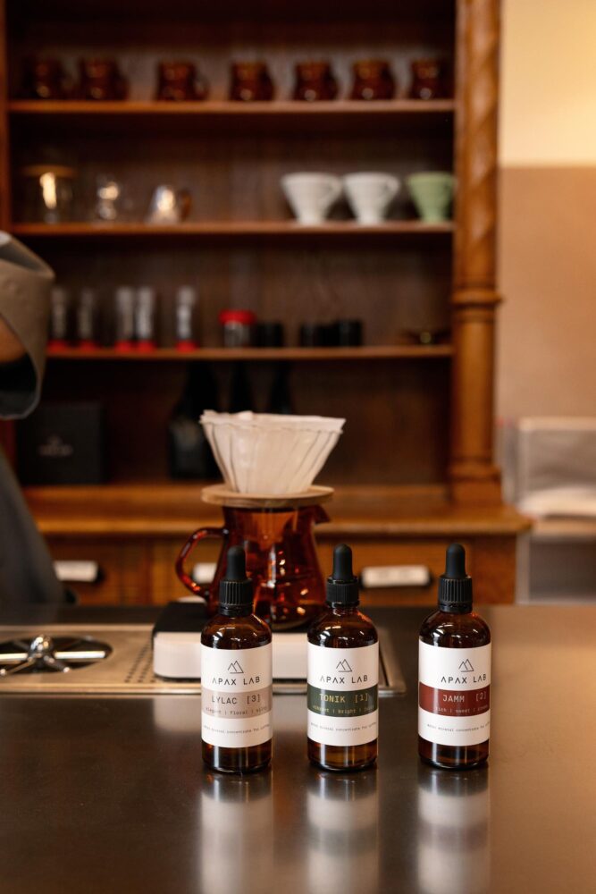 café de especialdiad, botica, laboratorium