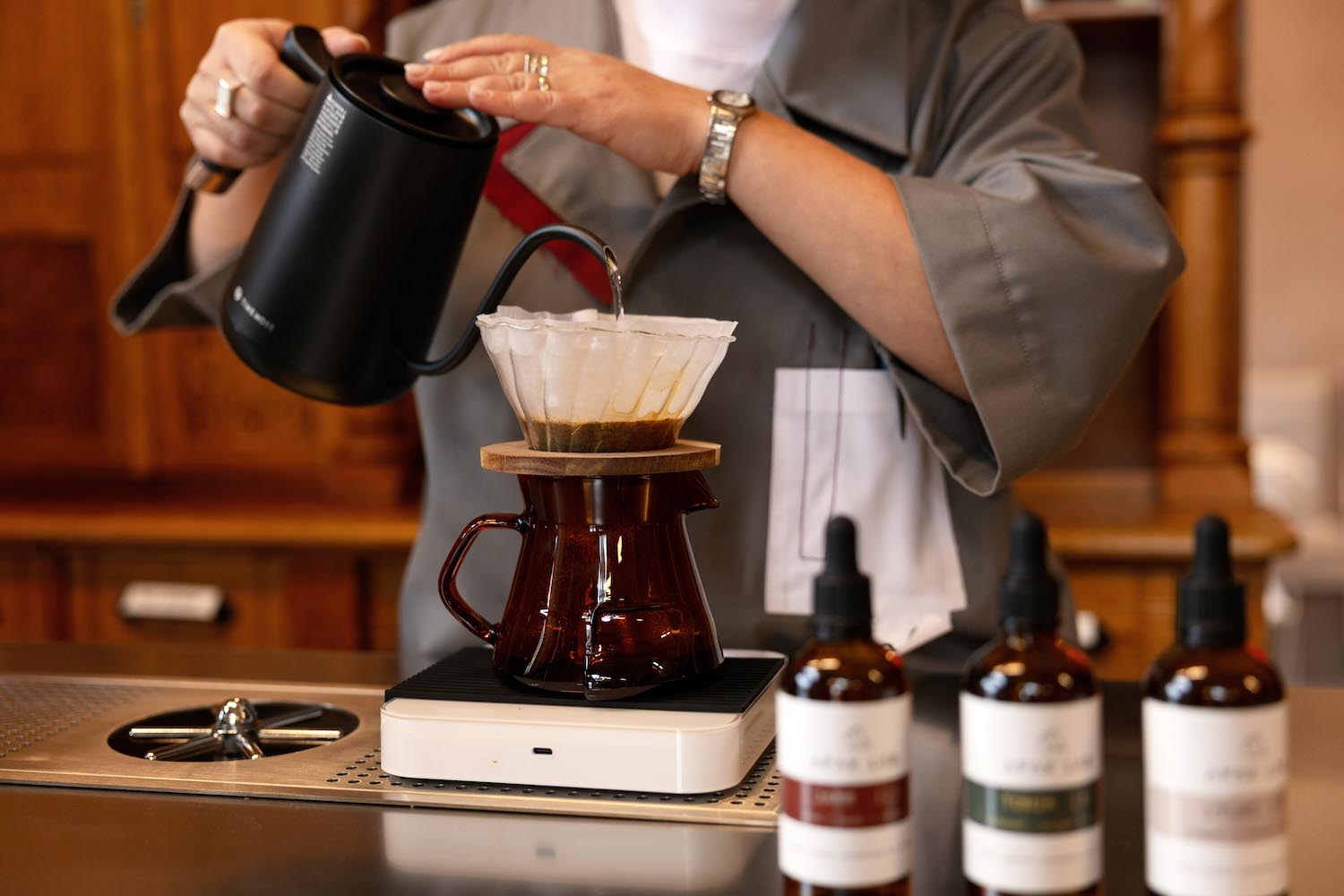 café de especialdiad, botica, laboratorium