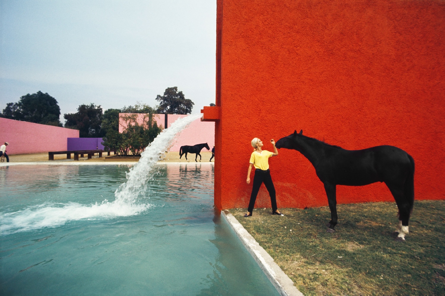 Luis Barragán, La Cuadra, Los clubes