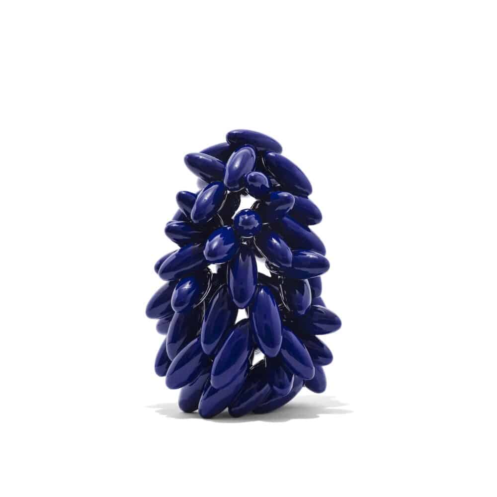 Ellipse 16-2023. Blue glazed Earthenware. H 58 x W 40 x D 37 cm. Artist Steen Ipsen. Photo Jeppe Gudmunsen-Holmgreen.