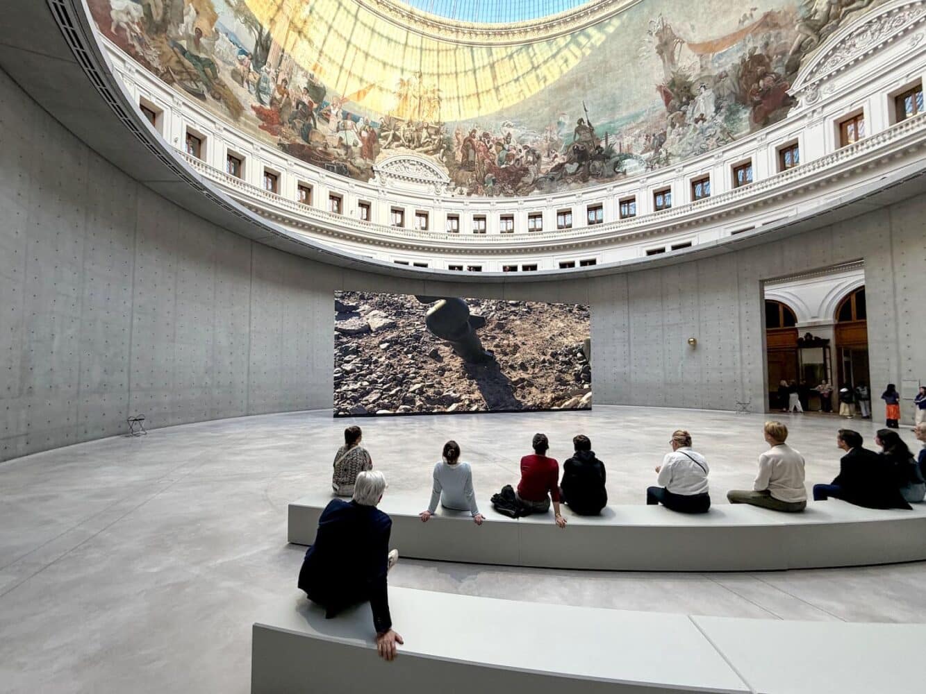 Claroscuro, Bourse de Commerce, colección pinault