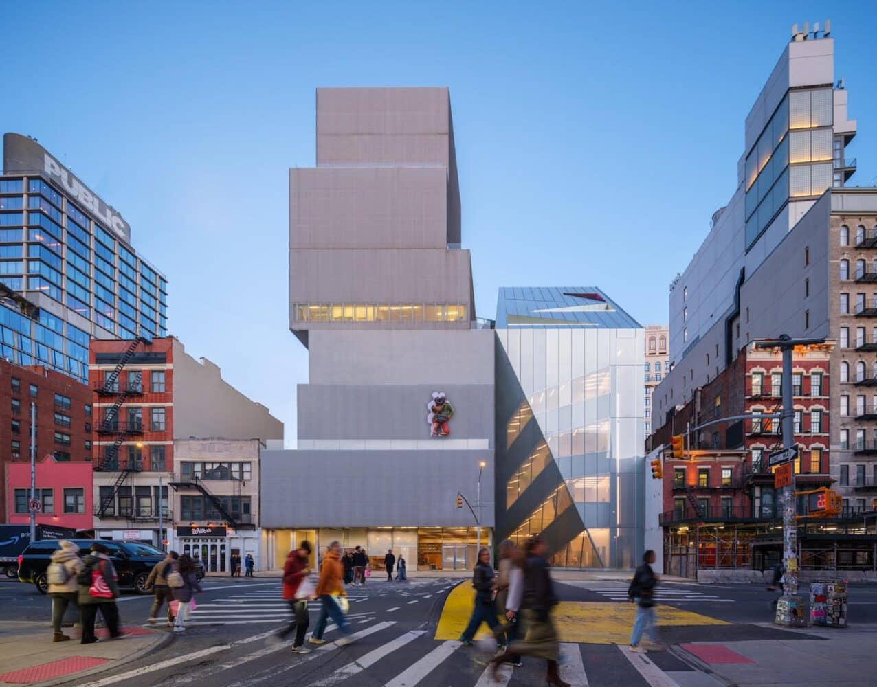 New Museum, New Humans