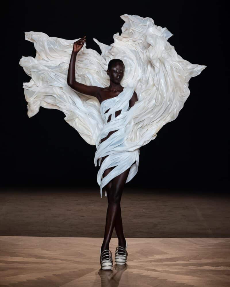 Iris van Herpen, moda, Sculpting the Senses