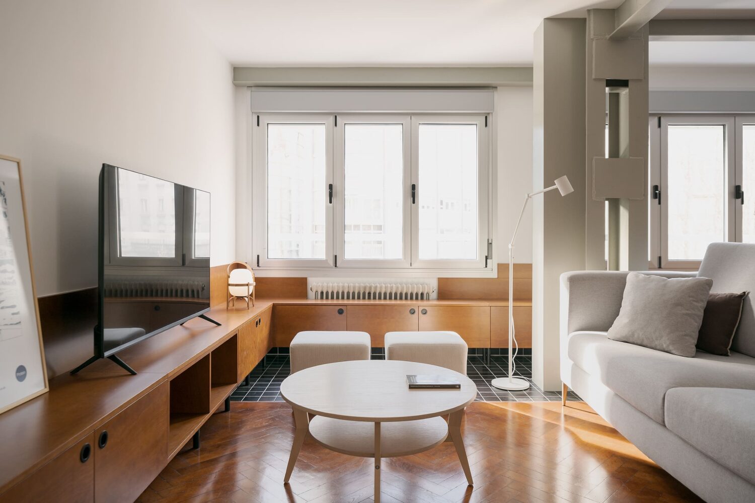 decoracion-salon-mueble-tv-madera