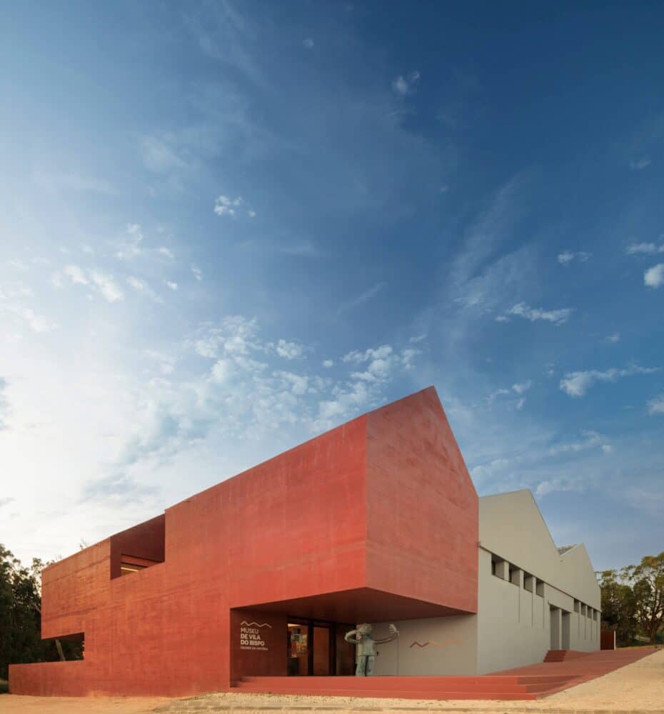 Spaceworksers, Museo de Vila Do Bispo