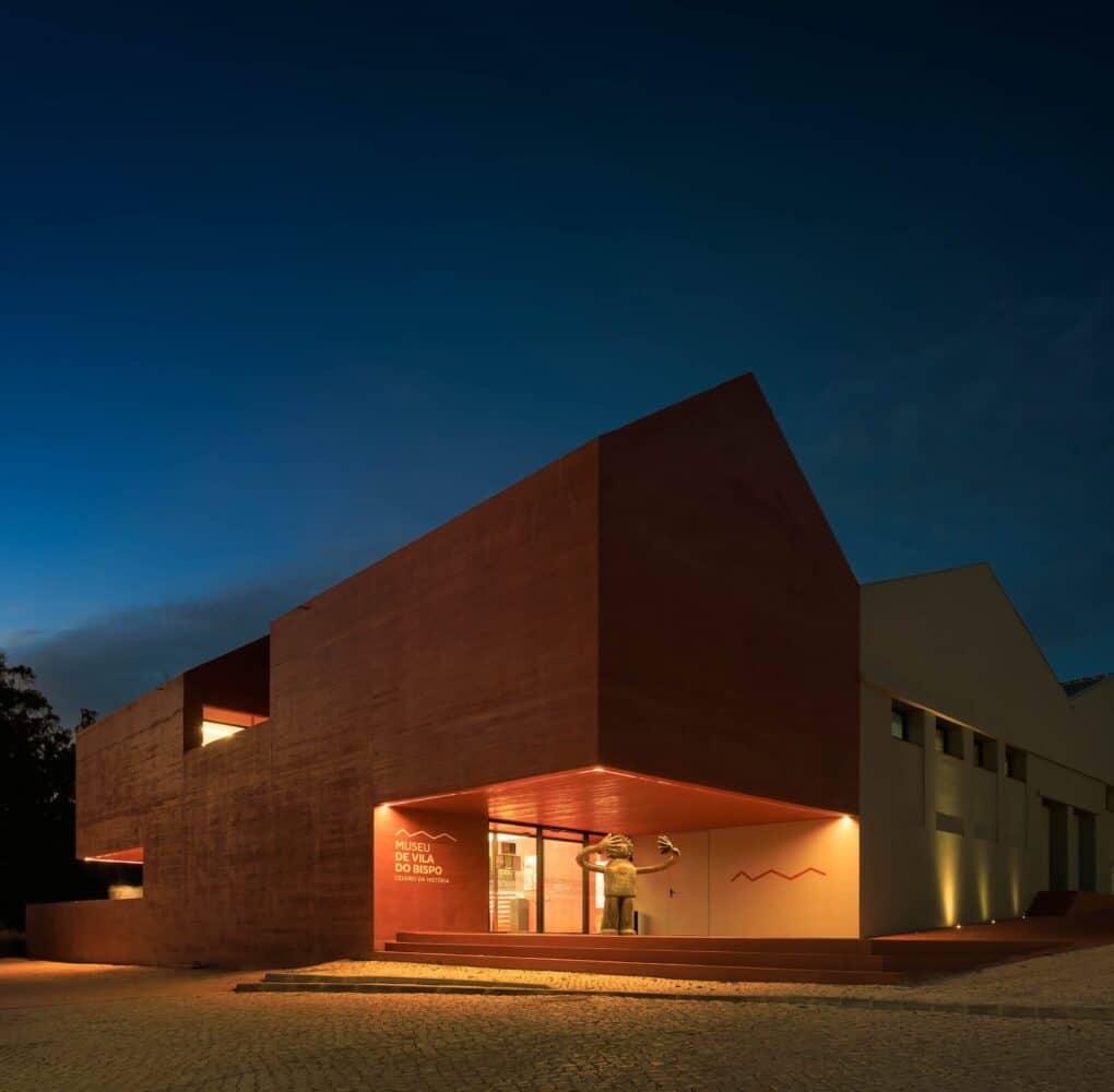Spaceworksers, Museo de Vila Do Bispo