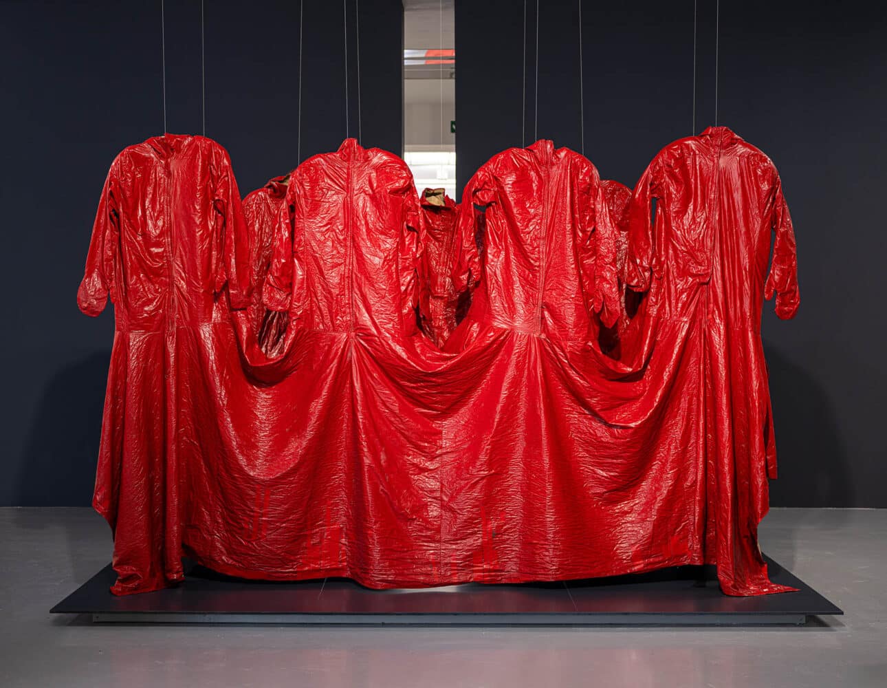 When the Earth Turned the Other Way. Nicola L. Vista exposición. Museo de Arte Contemporáneo de Amberes. © M HKA