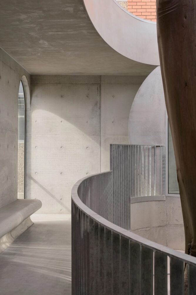 hormigón, genius loci, gallery fo a tree